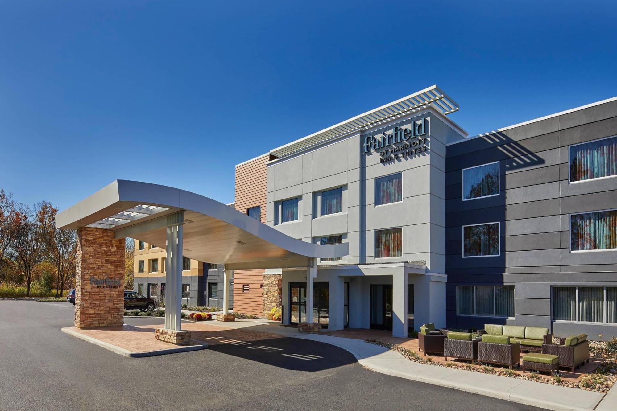 Fairfield Inn & Suites By Marriott Albany Airport Экстерьер фото