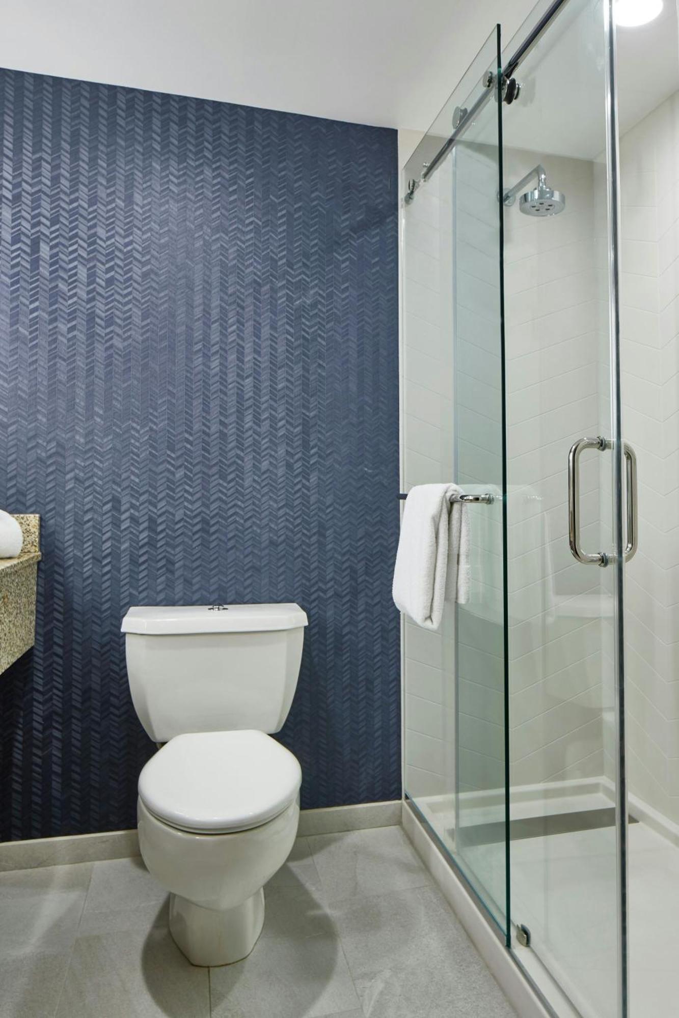 Fairfield Inn & Suites By Marriott Albany Airport Экстерьер фото