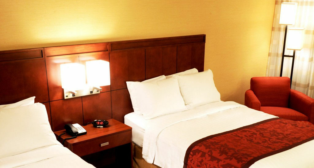 Fairfield Inn & Suites By Marriott Albany Airport Экстерьер фото